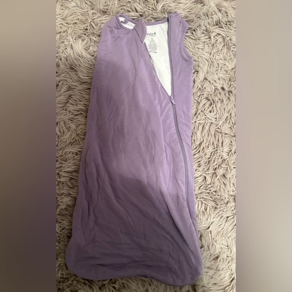EUC Kyte Baby Purple Sleep Sack - Small/1.0 tog